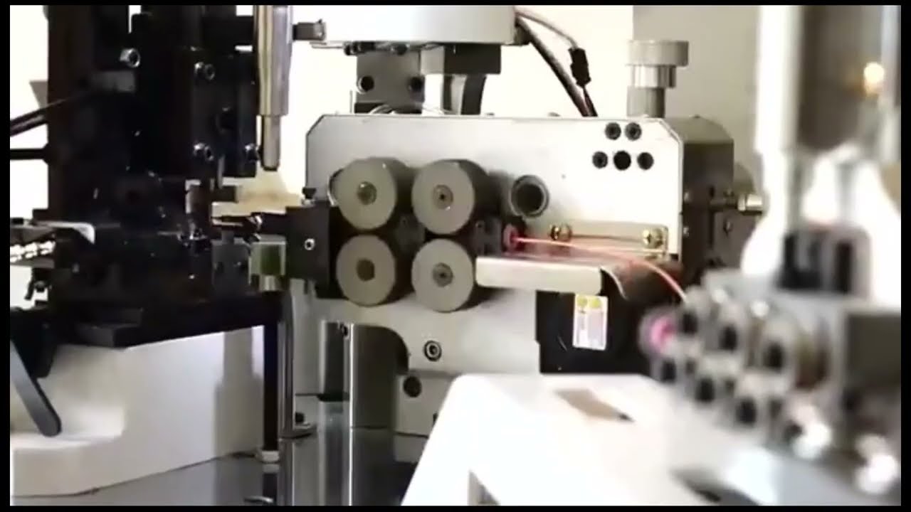 Πλήρως Αυτόματη Μηχανή Crimping 4 Καλωδίων με Πεντάπλευρη Σύνδεση | Συνδυαστική Μηχανή