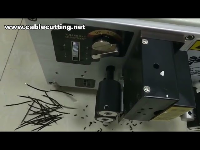 Αυτόματη Μηχανή Κοπής και Απογύμνωσης Καλωδίων, Ηλεκτρική Μηχανή Απογύμνωσης Καλωδίων